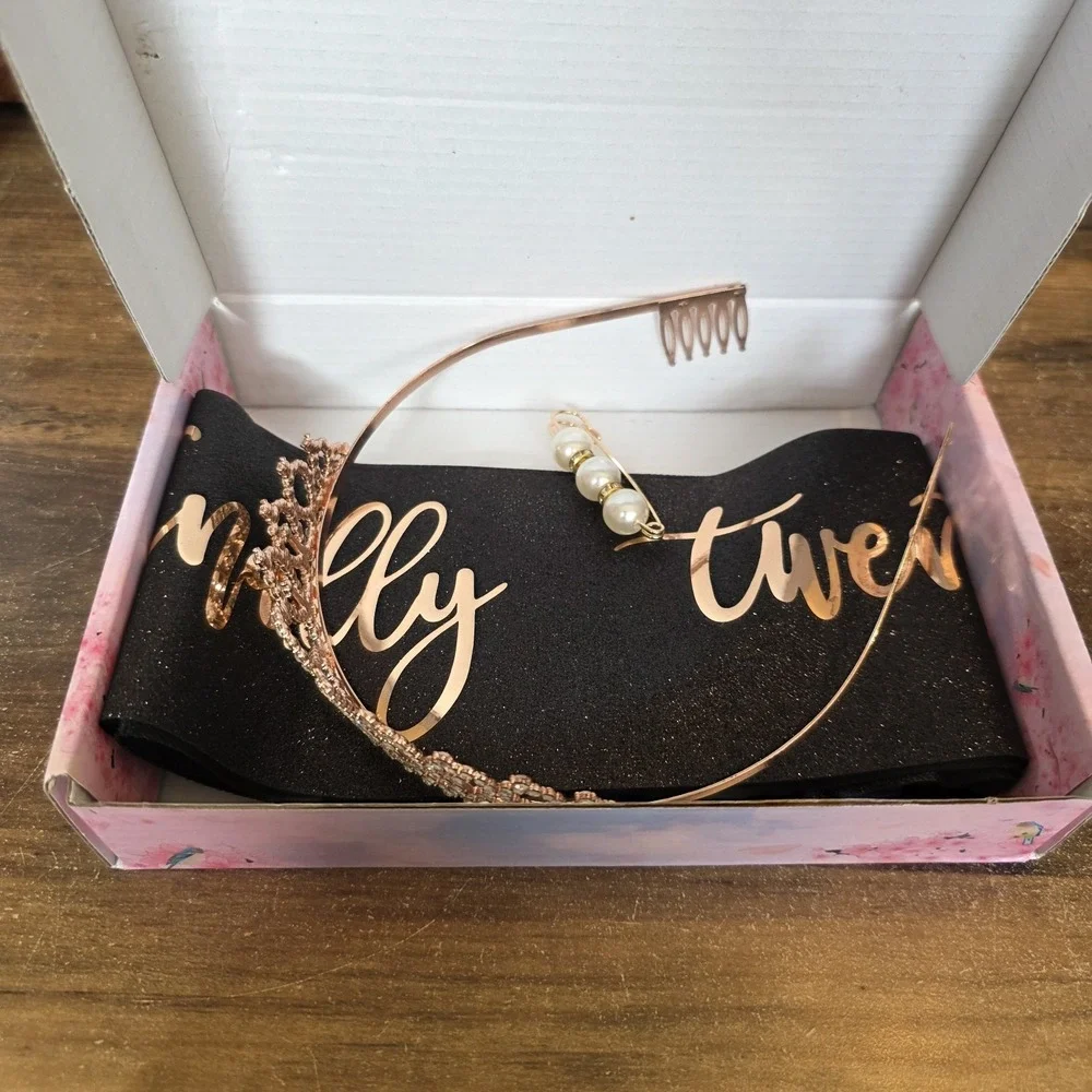 Rose Gold‎ Metal Rhinestone Happy 21st Birthday Princess Tiara Sash Party Outfit